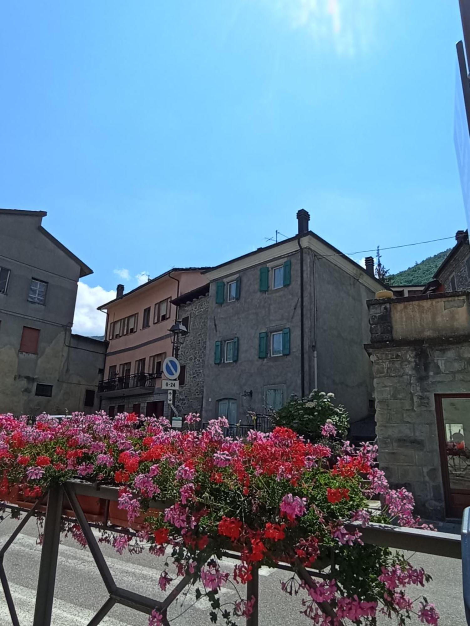Villa La Casa Di Hilde Riolunato Exterior foto